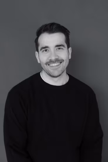 Handy mit Anruf von Steven Killian